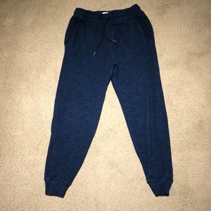 Hollister joggers